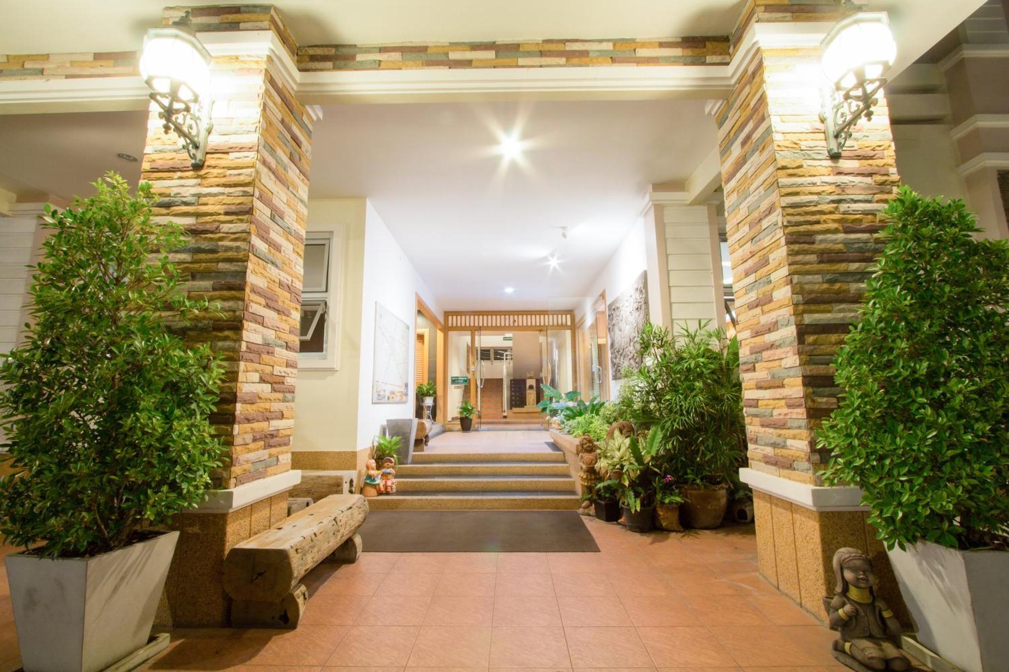 Fortune Surin Hotel Esterno foto